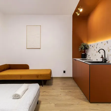 Apartament мережа Proжиття